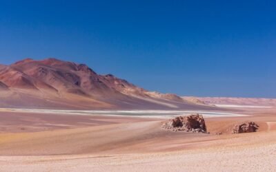 استكشاف جمال المناظر الطبيعية في تبوك: دليلك الشامل للسياحة في المنطقة الشمالية